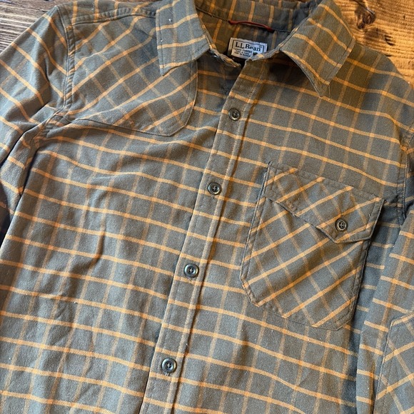 LL Bean Retro Plaid Single Pocket Button Down Men's Shirt Size Medium - Picture 4 of 10